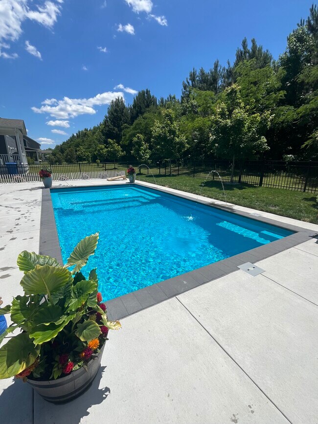 Foto del edificio - 773 Big Bear Ln