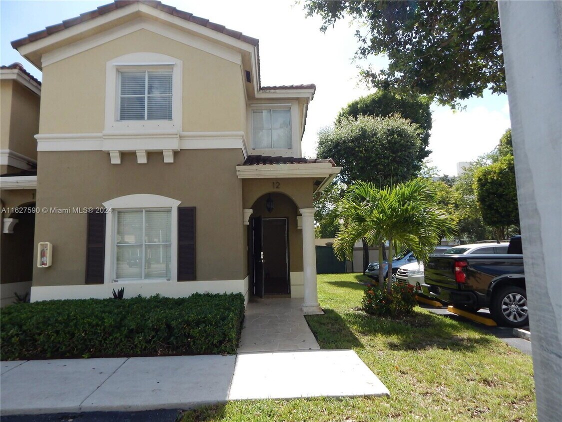 Primary Photo - 8810 W Flagler St