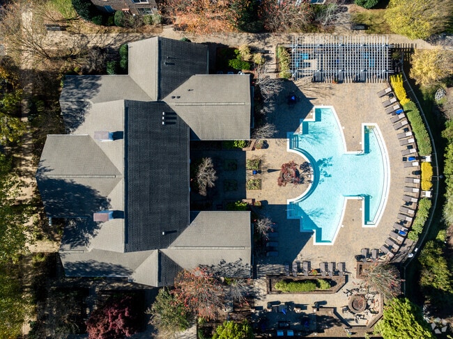 Piscina - MAA Huntersville