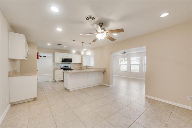 Foto principal - 8611 Hanford Dr