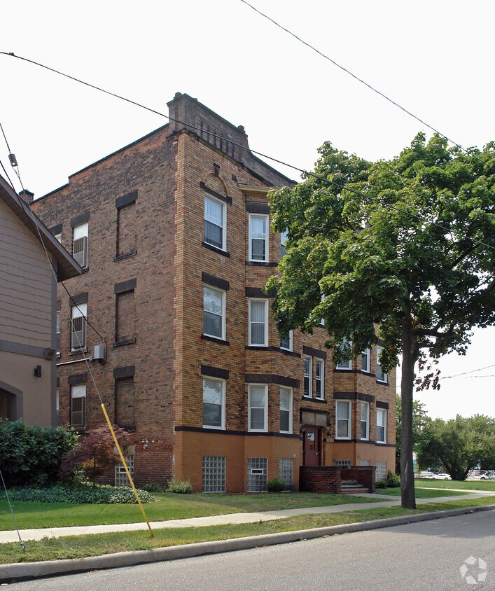 Foto del edificio - 5612 Linwood Ave