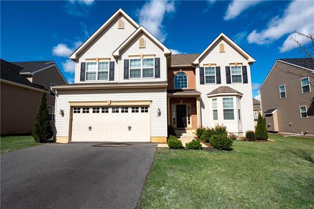 Primary Photo - 693 Mulberry Dr
