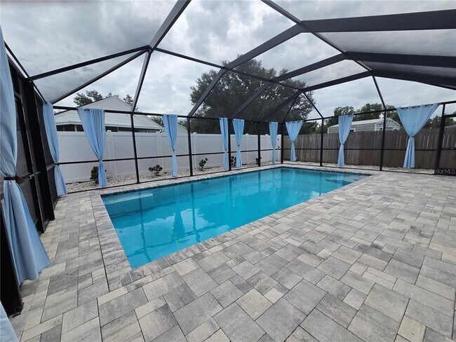 Building Photo - 6306 Gondola Dr