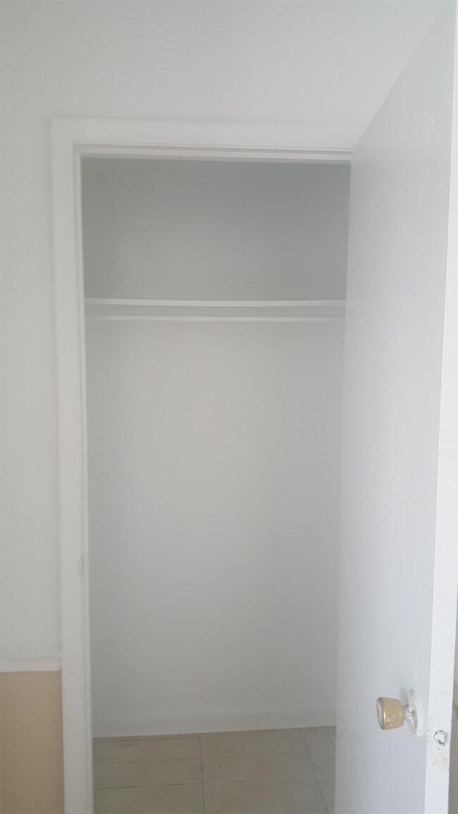 Foto del edificio - 2609 Academy Dr NW