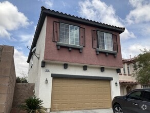 Building Photo - 10799 Avenzano St