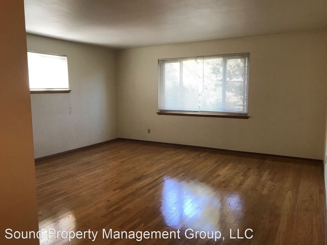 Foto principal - 124 11th Ave E