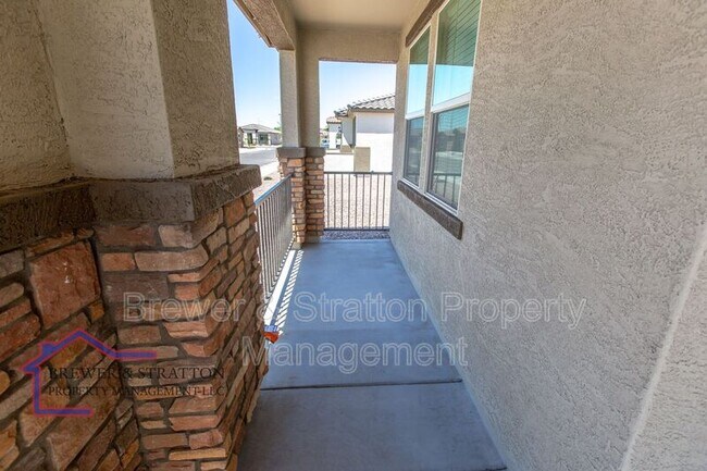 Foto del edificio - 3410 W Dunbar Dr