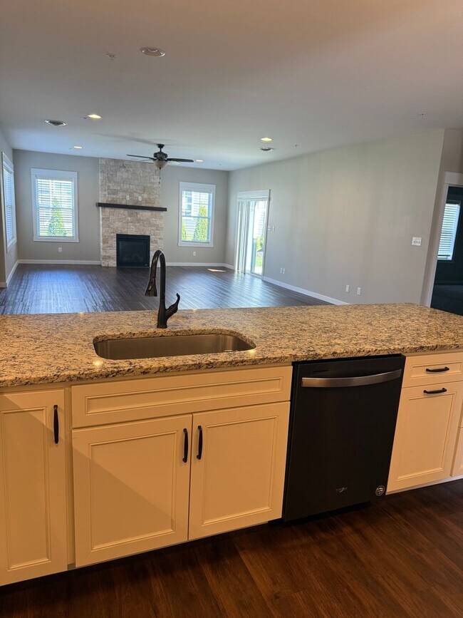 Foto del edificio - 3 Bedroom, 3 Bathroom - Shippensburg, PA!