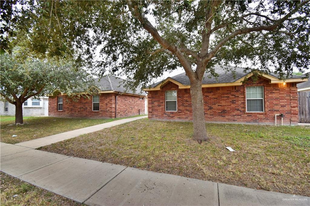 Primary Photo - 1607 W Portales Dr