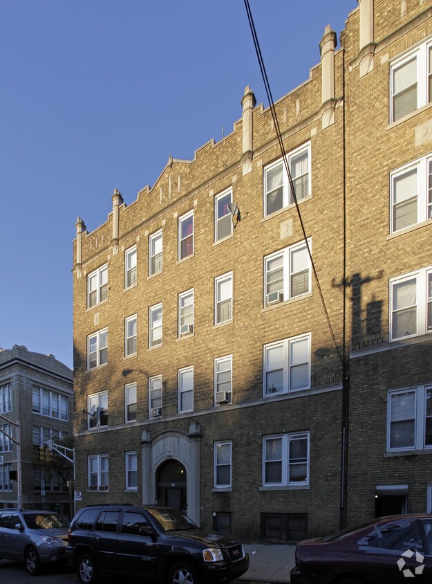Foto del edificio - 152-154 Kensington Ave