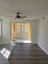 Building Photo - 2360 E Preserve Way