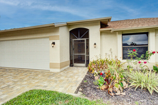 Building Photo - 13220 Winsford Ln