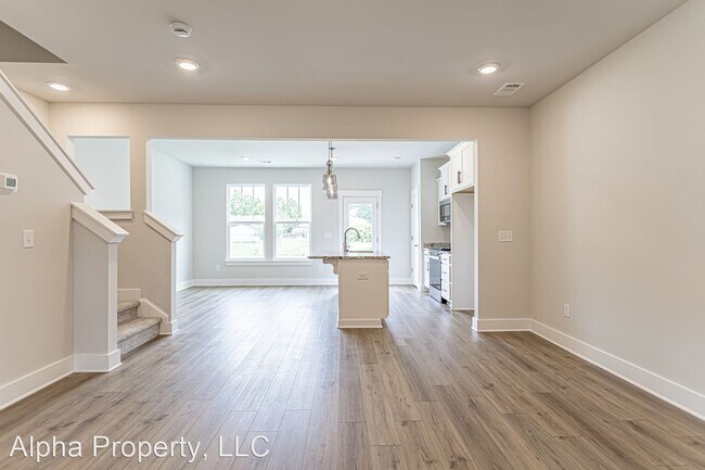 Building Photo - 3 br, 2.5 bath House - 124 Keel Ln