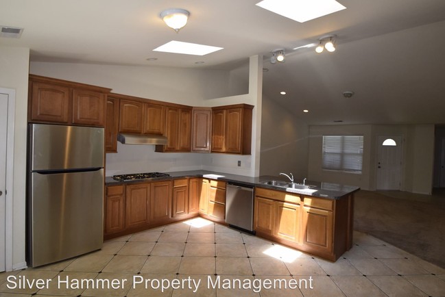 Building Photo - 3 br, 2 bath House - 4267 W 92nd Pl