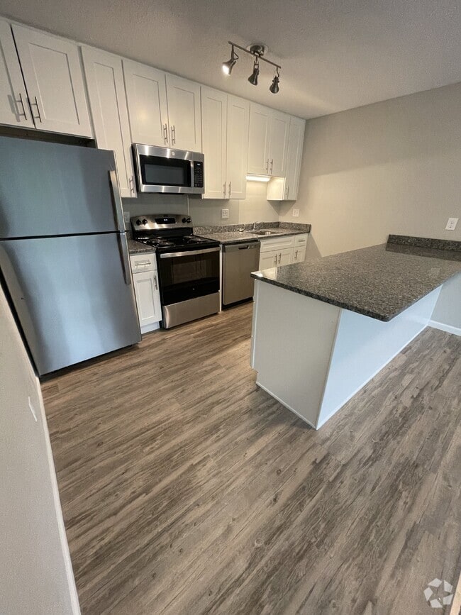 Apartments under 2,000 in Iron, MN 5 Rentals