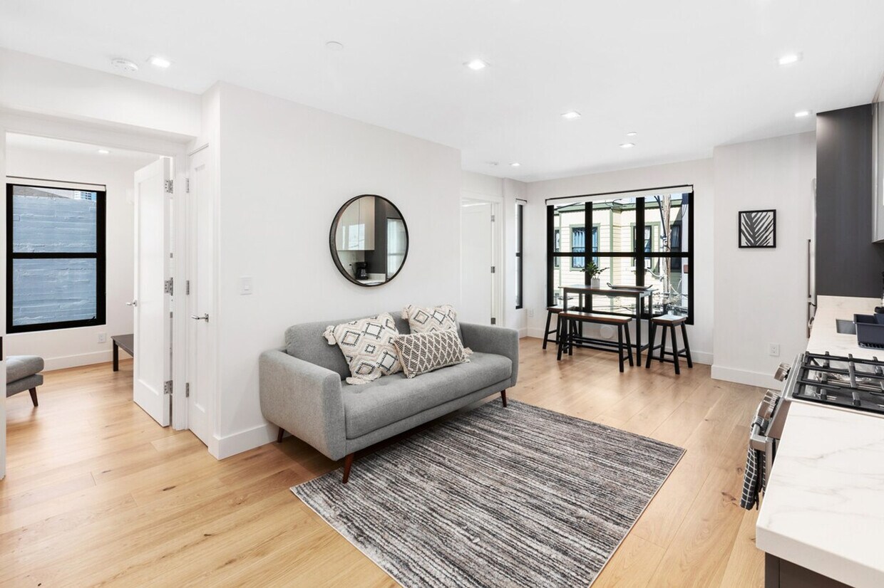 Primary Photo - 761 Minna St