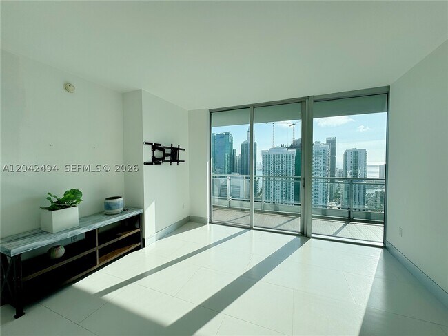 Foto del edificio - 92 SW 3rd St