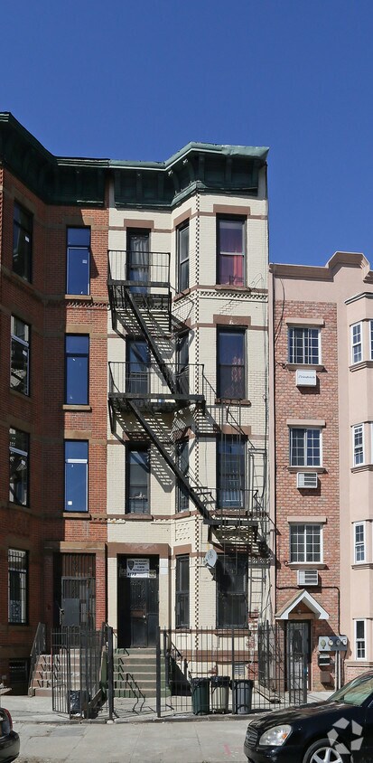 Primary Photo - 829 Monroe St