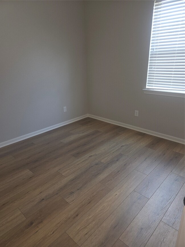 Foto del edificio - 18554 Jasmine Garden Pl