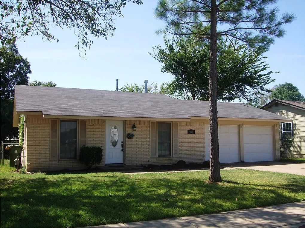 720 Tanglewood Dr, Hurst, TX 76053 House Rental in Hurst, TX