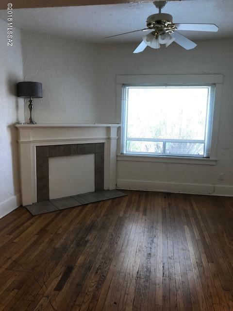 Foto del edificio - 914 E 6th St