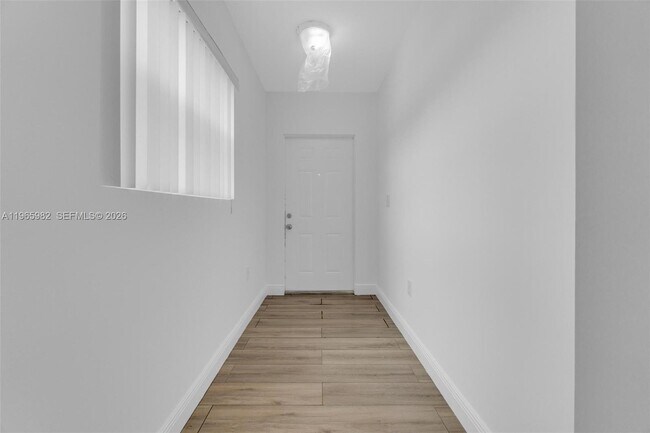 Foto del edificio - 2176 NW 64th St