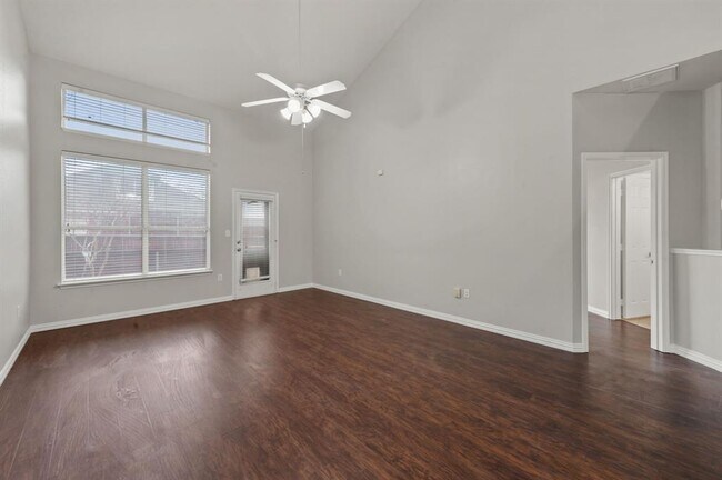Building Photo - 8628 Forest Highlands Dr