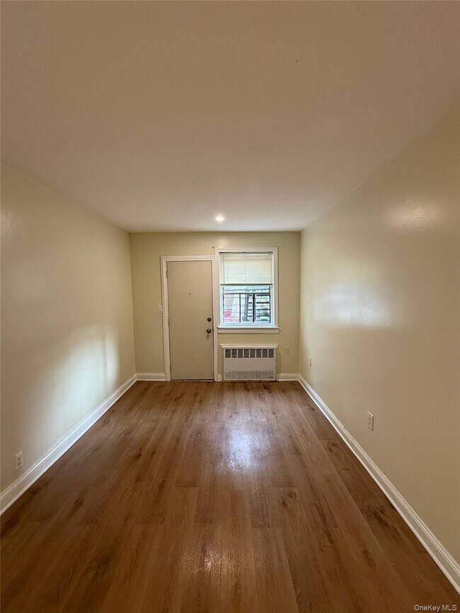 Foto del edificio - 5420 Glenwood Rd