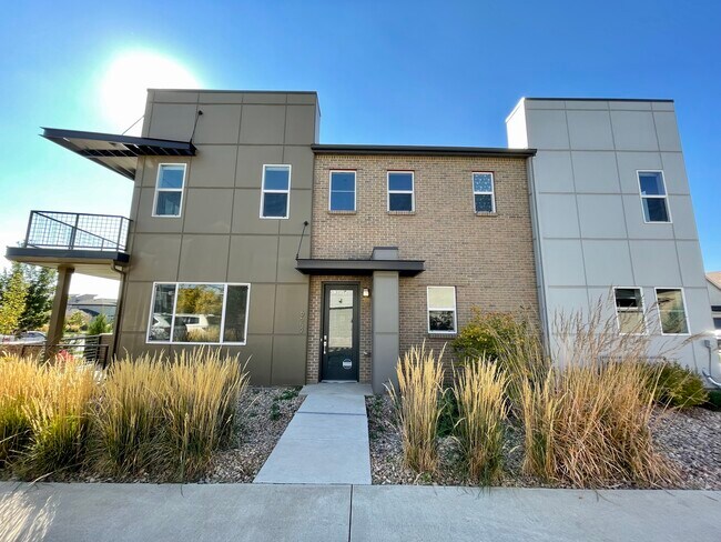 Building Photo - 6659 Pecos St