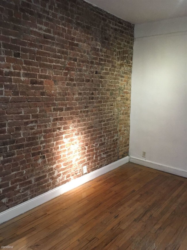 Building Photo - 1513 Lexington Ave