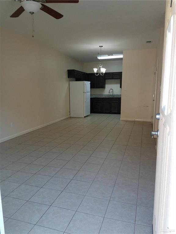 Foto del edificio - 3800 Howard Dr
