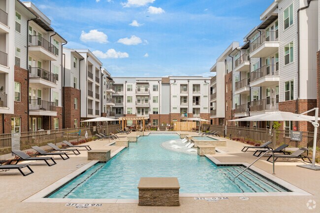 Building Photo - The Village at Waxahachie