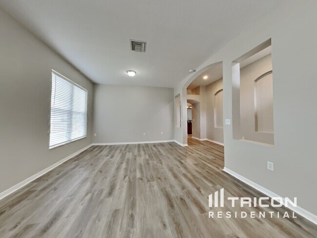 Foto del edificio - 4330 Marchmont Blvd
