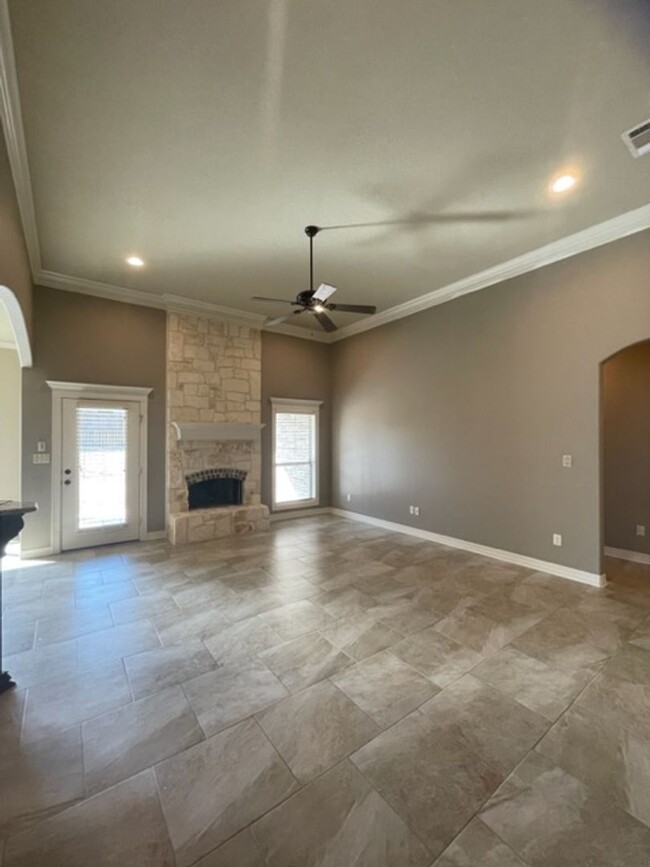 Foto del edificio - 7343 Kingsport Ln