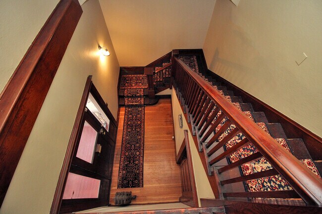 Foto del edificio - 2147 NW Glisan St