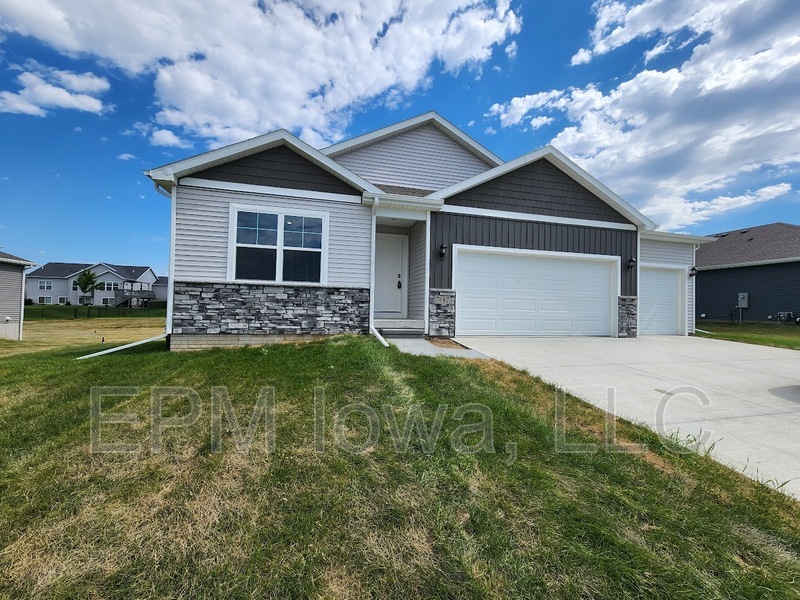Primary Photo - 7612 Crossroads Dr SW
