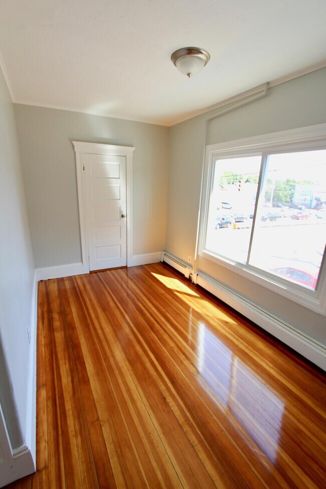 Foto del edificio - 508 Revere St