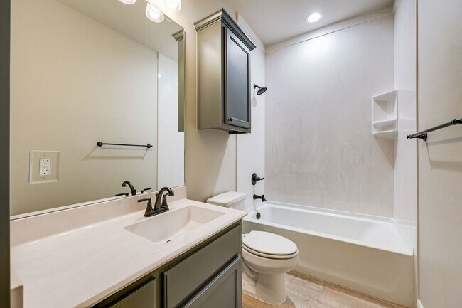 Foto del edificio - 306 W Mclaine, Sherman, TX