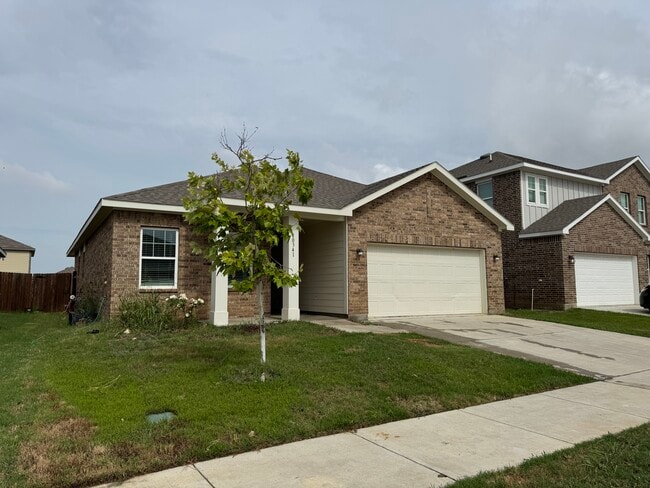 Building Photo - 10341 Castle Lyons Ln
