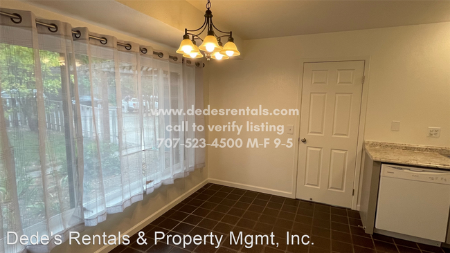 Foto del edificio - 2 br, 2 bath House - 7920 Swartz Ave