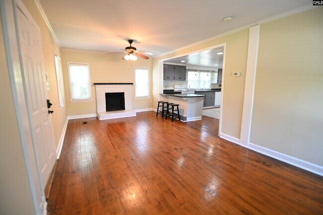Foto del edificio - 217 Forest Bickley Rd