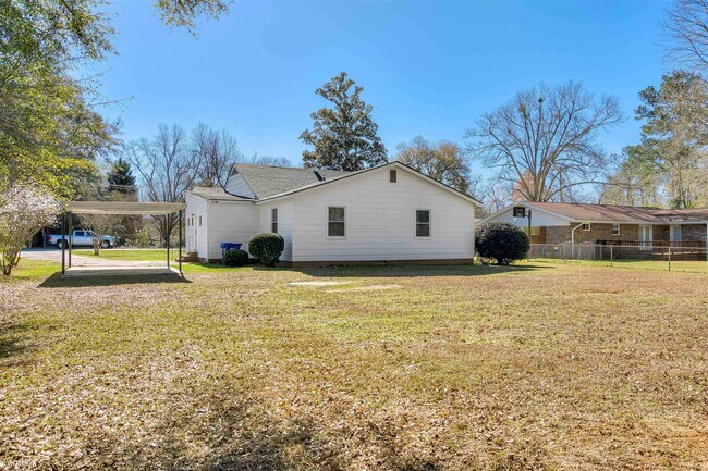 Building Photo - 3 br, 2 bath House - 821 Mimosa Drive