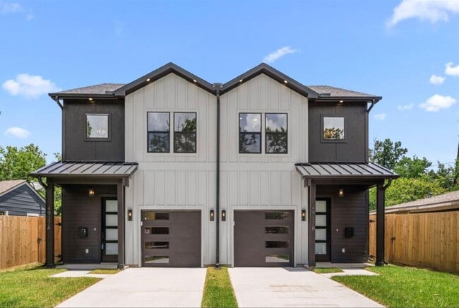 Building Photo - 4937 Southwind St