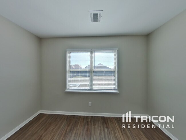 Building Photo - 1517 Millennium Dr
