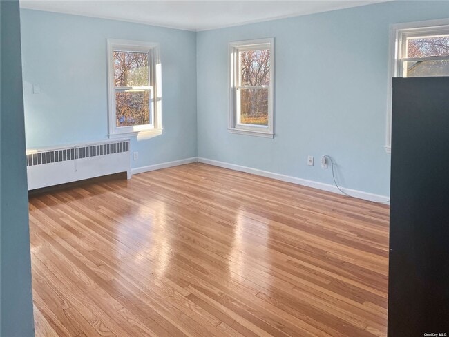 Building Photo - 155-8 Cross Island Pkwy