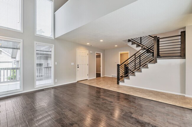 Building Photo - 4829 Arbor Cir