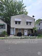 Building Photo - 12 Borden Ave
