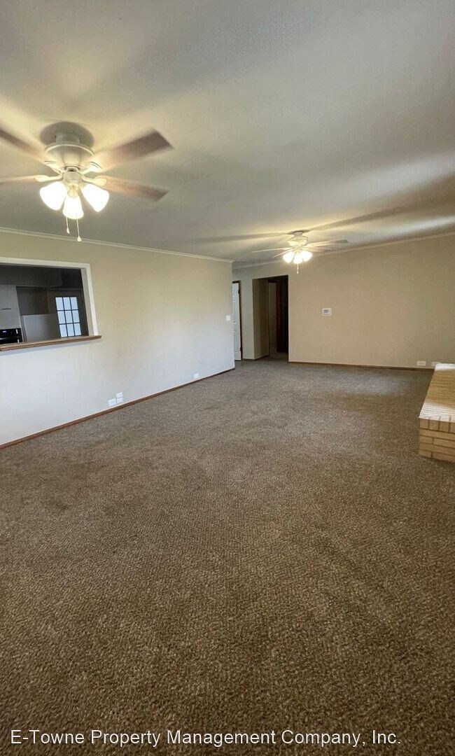 Building Photo - 3 br, 2 bath House - 1710 S. Johnson
