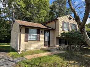 Building Photo - 902 Narrowleaf Dr