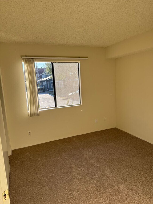 Foto del edificio - 1930 Vassar St